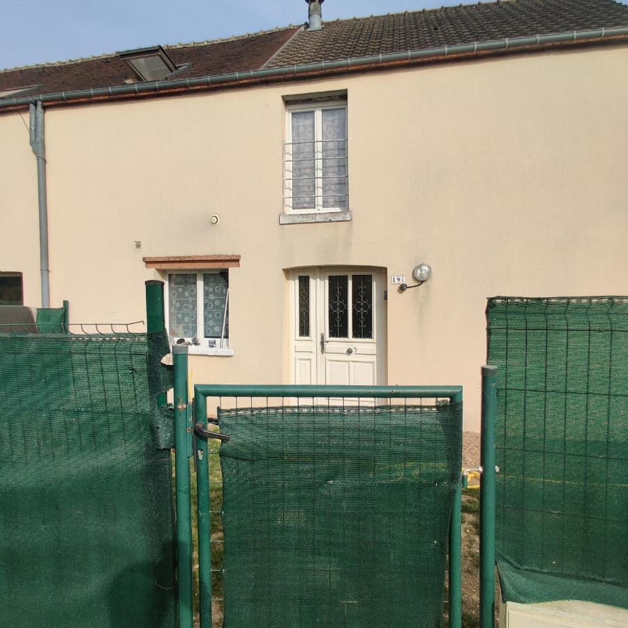 Maison Avec Jardin Avec 3 *